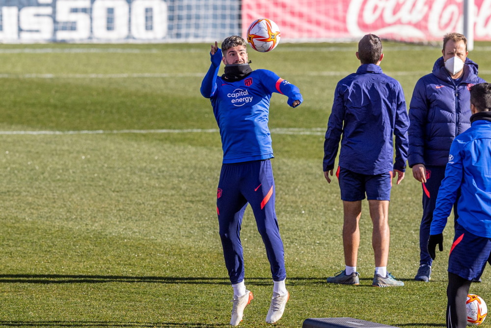 爱游戏官网-尼斯发布备战花絮，国际比赛日强势反弹，国王杯任务艰巨，球探报告显示潜力的简单介绍