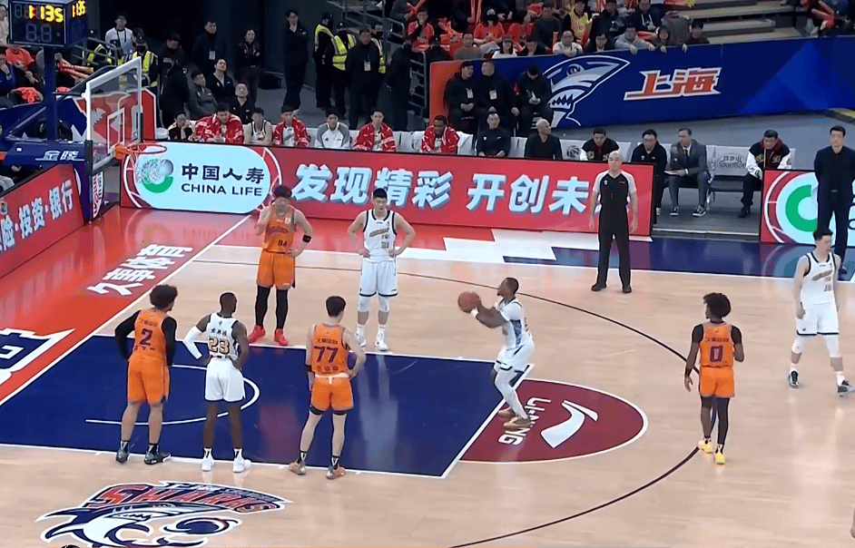 爱游戏官网-赛后英超焦点战；广厦男篮绝杀压哨；态度坚定；球队文化再被提及的简单介绍