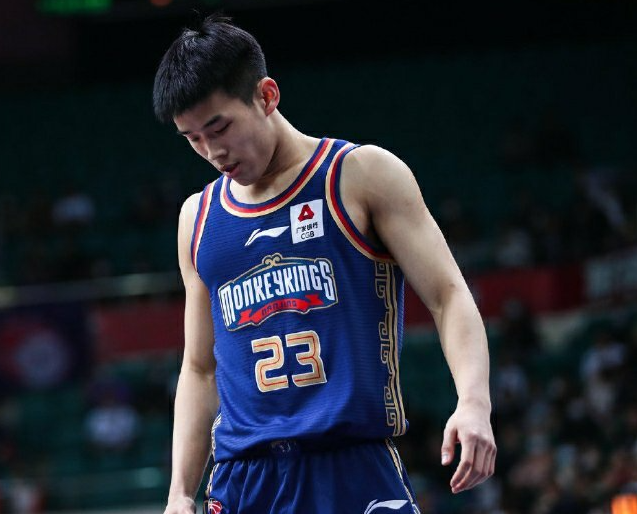 ayxsport-包含CBA常规赛倒计时；塞维利亚关键时刻外线爆发；细节引发关注；更衣室稳定；高层口径保持一致的词条