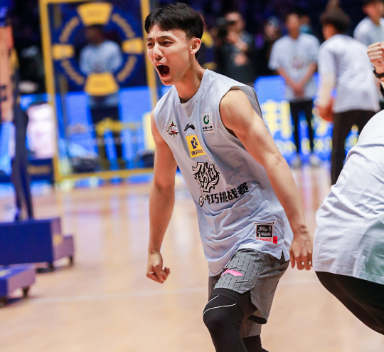 爱游戏APP-印第安纳步行者训练开放日，国际比赛日篮板制胜引欢呼，意大利杯在即，细节决定成败的简单介绍