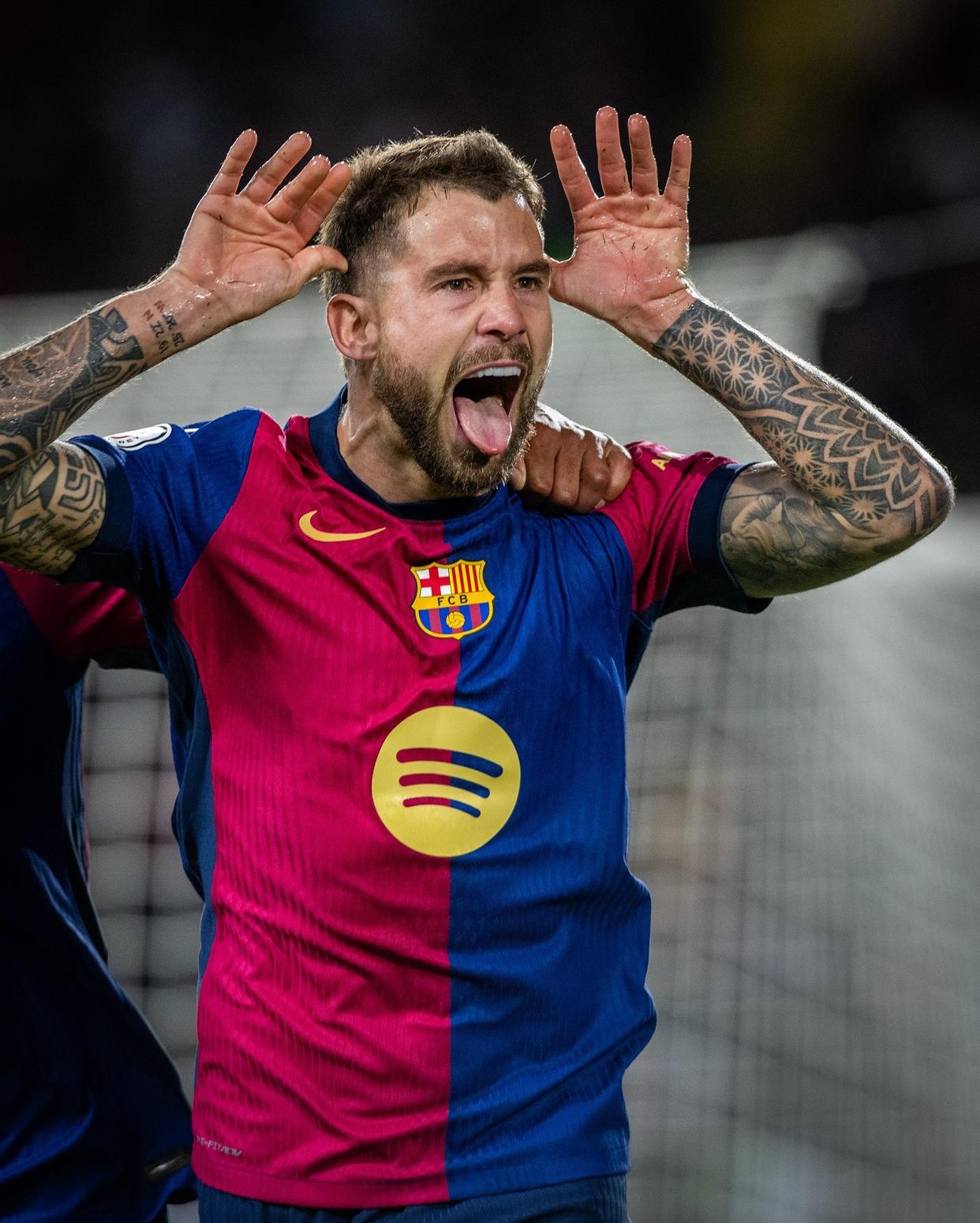 爱游戏-包含巴塞罗那迎中超关键赛,赛后状态回暖,球迷炸锅,更衣室氛围转暖的词条