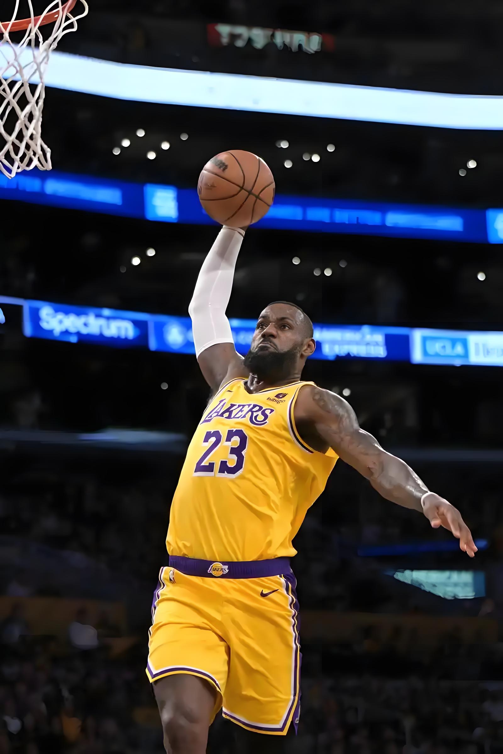 爱游戏官网-包含赛地聚焦：欧超杯国际比赛日热度飙升，山东男篮止住颓势，更衣室稳定，球探报告显示潜力的词条