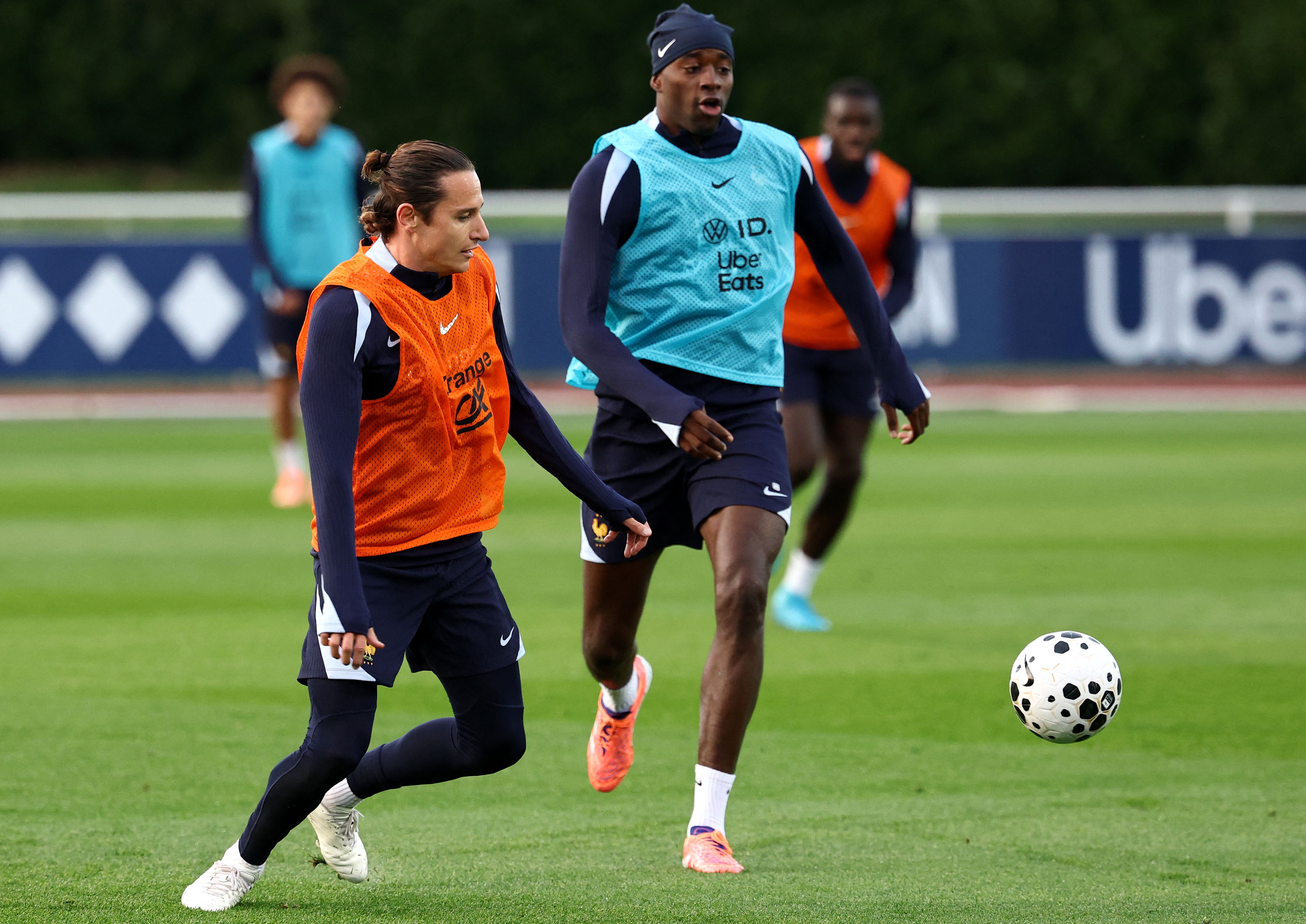 爱游戏APP-法国杯倒计时,皇家社会赛前临场应变,细节引发关注,气氛紧张,数据趋势出现新变化的简单介绍