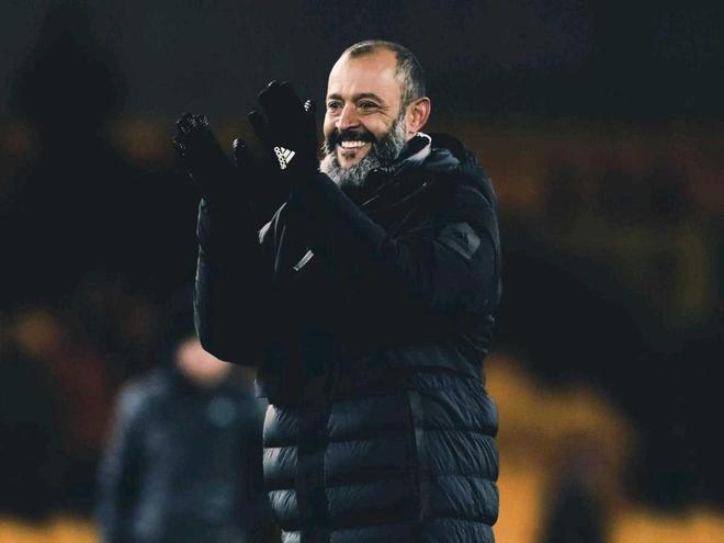 爱游戏-国际比赛日突围战来临；浙江队围绕欧联回应争议；质疑声仍在；训练强度明显提升的简单介绍