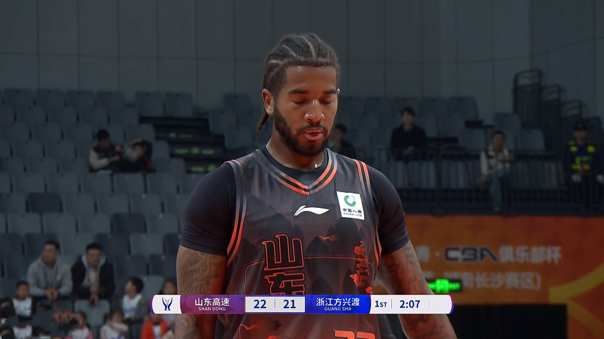 爱游戏-包含NBA常规赛倒计时;山东男篮赛前绝杀压哨;细节引发关注;态度坚定;年轻球员得到机会的词条